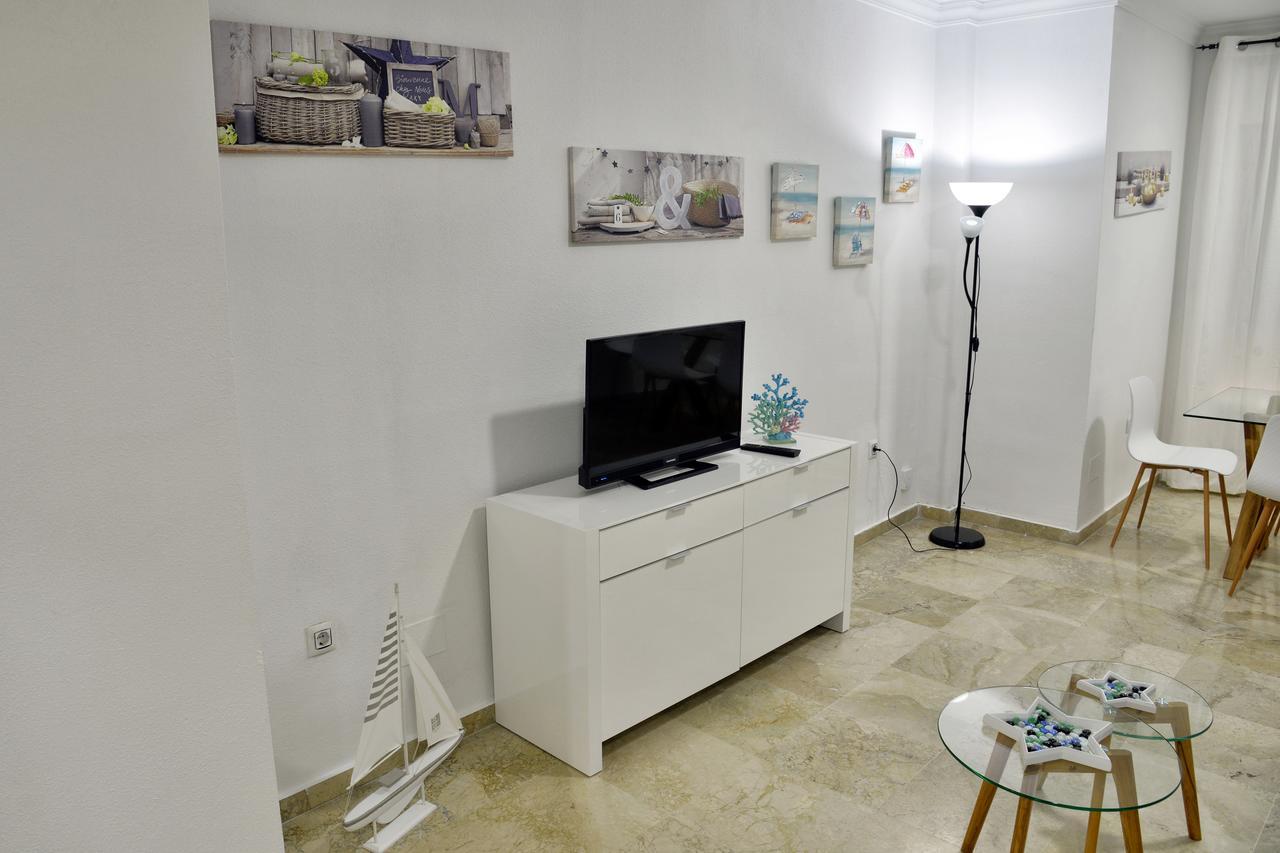 Wonderstays Apartamentos Vela Malaga Exterior photo