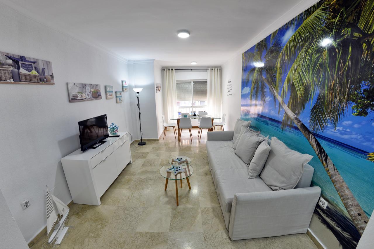Wonderstays Apartamentos Vela Malaga Exterior photo